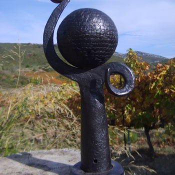 Sculpture intitulée "la lyonnaise" par Castor, Œuvre d'art originale