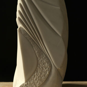 Skulptur mit dem Titel "Délivrance" von Catherine Arnaud, Original-Kunstwerk, Stein