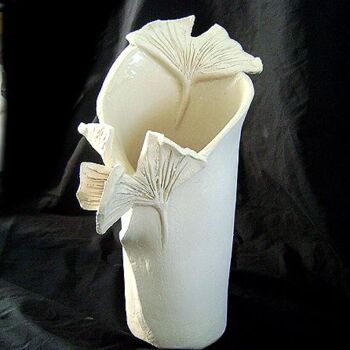 Scultura intitolato "Vase long genko" da Catherine Prungnaud, Opera d'arte originale