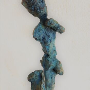 Sculpture titled "TIKI AKAU" by Catherine Villa, Original Artwork, Bronze