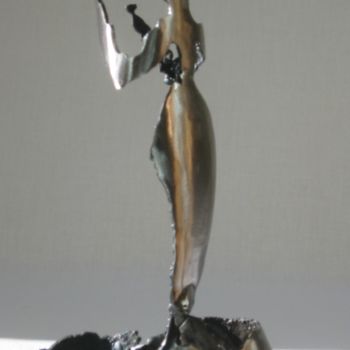Скульптура под названием "Trusting Muse" - Cat, Подлинное произведение искусства
