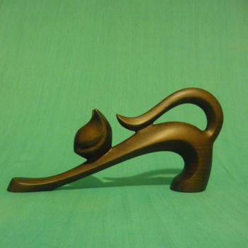 Sculpture titled "Кошка "Точит Когти"" by Catwood, Original Artwork, Wood