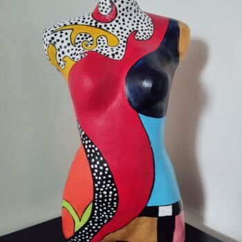 Escultura titulada "Milady" por Carole Carpier, Obra de arte original, Acrílico