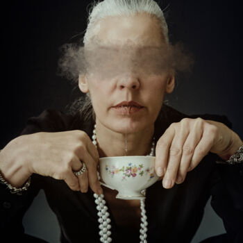 Fotografie getiteld "Tea Time II dibond" door Cédric Brion (Studio Clavicule Pics), Origineel Kunstwerk, Digitale fotografie