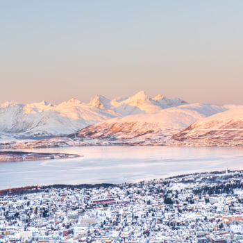 Photographie intitulée "Norvège-Tromsø" par Clichés Impulsifs, Œuvre d'art originale, Photographie numérique