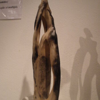 Skulptur mit dem Titel "n-3-corpo-multiplo-…" von Céline Pariggi (Wen Dao), Original-Kunstwerk