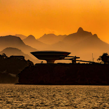 Фотография под названием "Sunset-Rio" - Celso Lobo, Подлинное произведение искусства, Цифровая фотография