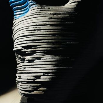 Escultura intitulada "FrenchY" por Chae Valerie Schmitt, Obras de arte originais, Pedra