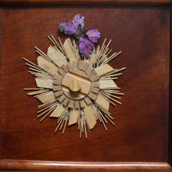 Collages titled "Fleurs 6" by Chantal Bonnet, Original Artwork, Collages Mounted on Wood Panel