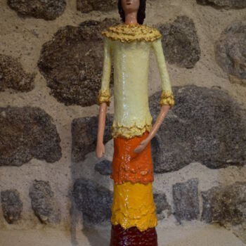 Sculpture titled "ALGON" by Chantal Lissonnet, Original Artwork, Paper maché