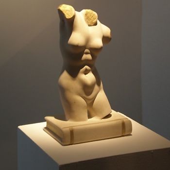 Sculpture titled "Torse" by Charles Favard, Original Artwork, Stone
