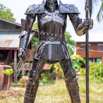 Sculpture titled "Knight warrior meta…" by Chatree Choorachatatorn (Mari9art), Original Artwork, Metals