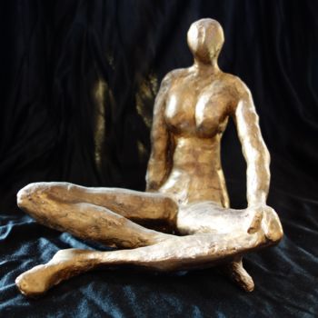 Skulptur mit dem Titel "Figurine N°1" von Chris Le Guen Drianne, Original-Kunstwerk, Gips