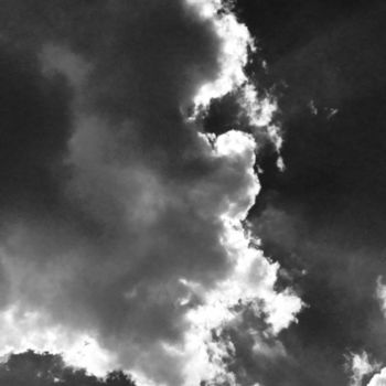 Fotografie mit dem Titel "Cloud's true faces…" von Christelle Crokaert, Original-Kunstwerk