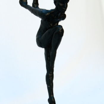 Sculpture titled "Sylvie rebelle" by Christian Candelier, Original Artwork, Bronze