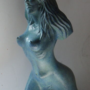 Sculpture titled "Ma Blonde" by Christian Choquet, Original Artwork, Resin