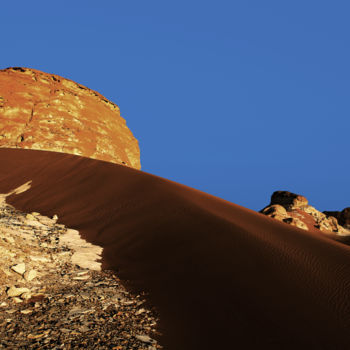 Photographie intitulée "Grand désert blanc" par Christian Clausier, Œuvre d'art originale