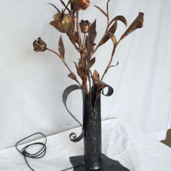 Artisanat intitulée "Le vase fleuri" par Christian, Œuvre d'art originale