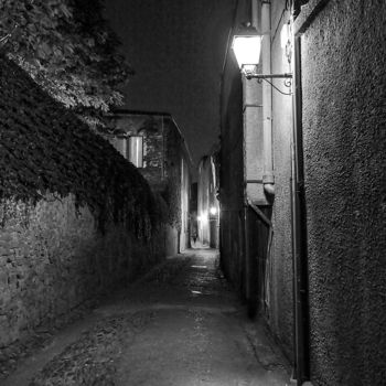 Photographie intitulée "ruelle-t235.jpg" par Christian Ruhaut, Œuvre d'art originale