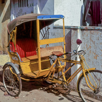 Photographie intitulée "Rickshaw-0188-t.jpg" par Christian Ruhaut, Œuvre d'art originale