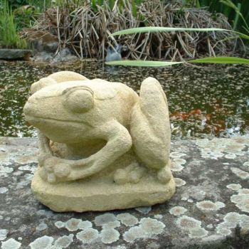 「grenouille.jpg」というタイトルの彫刻 Christian Thouveninによって, オリジナルのアートワーク, ストーン