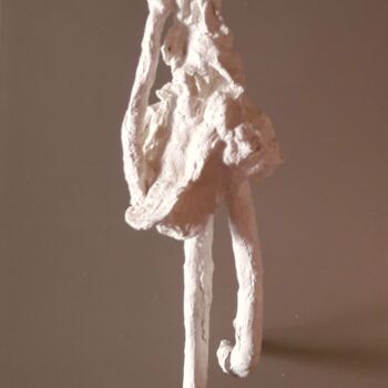 Sculpture titled "DANSEUSE" by Christiane Guerry, Original Artwork, Plaster