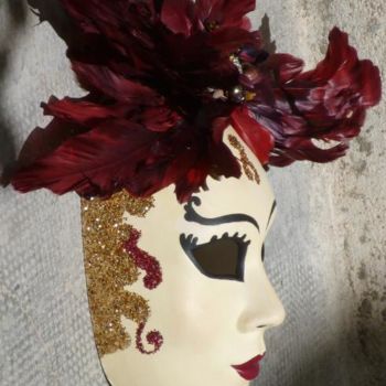 Sculpture titled "PROFIL FEMME CARNAV…" by Christiane Malet, Original Artwork, Paper