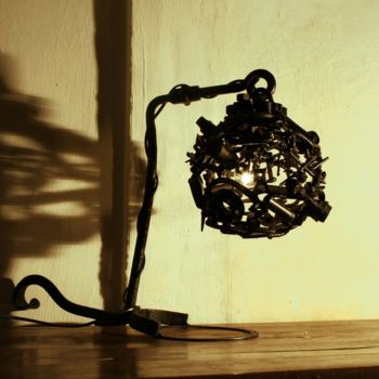 Escultura titulada "Lampe Bulle" por Tof.Basecq, Obra de arte original