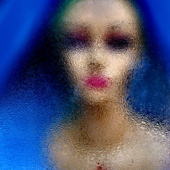 Photography titled "My name is Olga" by Christophe Parayre, Original Artwork