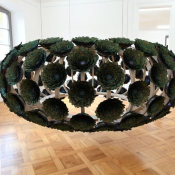Скульптура под названием "Lévitation" - Christophe Bregnard, Подлинное произведение искусства, Дерево