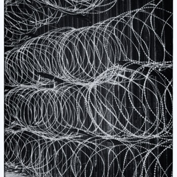 「Razor-wire at the U…」というタイトルの写真撮影 Christopher L Smithによって, オリジナルのアートワーク, デジタル