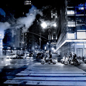 Photographie intitulée "Harley Davidson pat…" par Chryslene Caillaud, Œuvre d'art originale, Photographie manipulée Monté su…