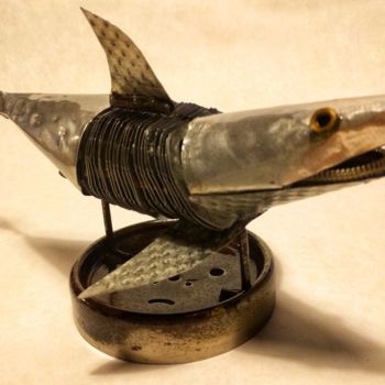 Sculpture titled "Le Requin" by Claire Savail, Original Artwork, Metals