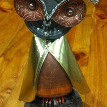 Sculpture titled "Hibou - 3" by Claire Savail, Original Artwork, Metals