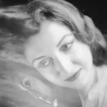 Fotografia intitolato "Away she goes" da Clara Diebler, Opera d'arte originale, fotografia a pellicola Montato su Alluminio