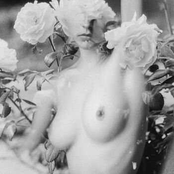 Фотография под названием "Blind Nymph" - Clara Diebler, Подлинное произведение искусства, Пленочная фотография Установлен на…