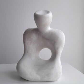 Skulptur mit dem Titel "Untitled II" von Clark Camilleri, Original-Kunstwerk, Zement