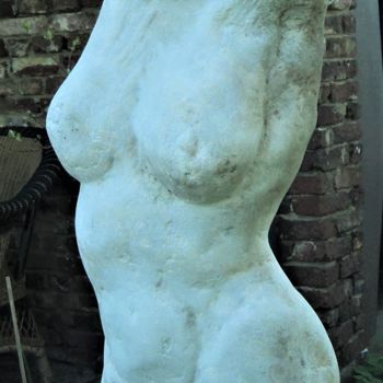 Скульптура под названием "torso" - Claude Hardenne, Подлинное произведение искусства, Камень