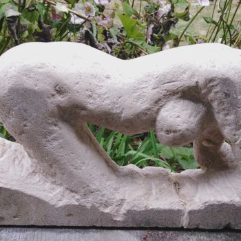 Sculpture titled "tirée de la pierre" by Claude Hardenne, Original Artwork, Stone