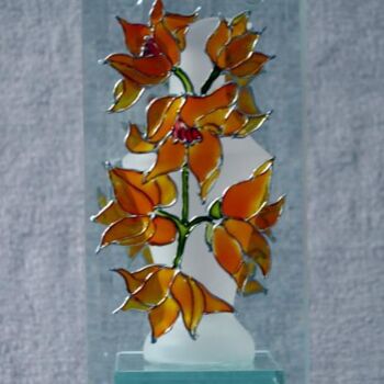 제목이 "vase moderne décors…"인 조형물 Claude Mornet로, 원작