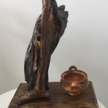 Sculpture titled "le petit pot" by Claudie Thedevuide, Original Artwork, Wood