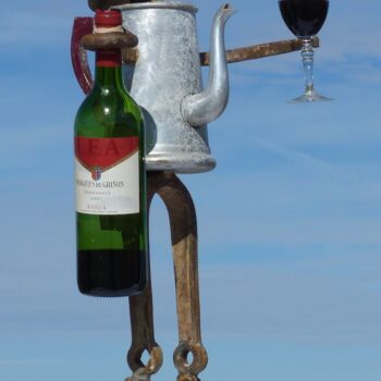 Sculpture titled "Un verre de vin peu…" by Clive Manuel, Original Artwork, Metals