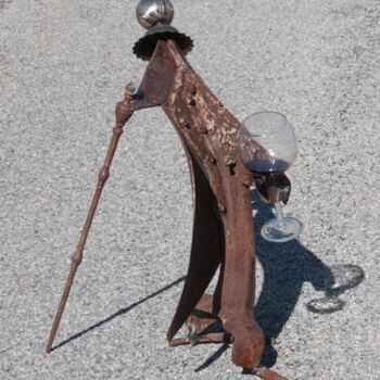 Sculpture titled "Elegantly drinking" by Clive Manuel, Original Artwork, Metals