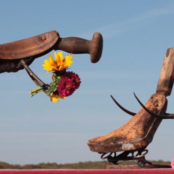 雕塑 标题为“Saddle couple” 由Clive Manuel, 原创艺术品, 金属