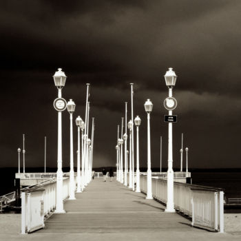 Photographie intitulée "Jetée Thiers" par Chupalia, Œuvre d'art originale, Photographie non manipulée