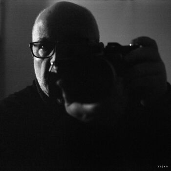 Fotografie getiteld "«selfie_2»" door Cojan, Origineel Kunstwerk, Film fotografie