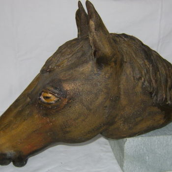 Sculpture titled "tête de cheval" by Colette Jotterand-Vetter, Original Artwork, Terra cotta