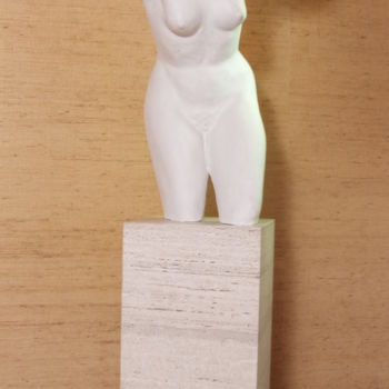Sculpture titled "Grande Vénus" by Colette Jotterand-Vetter, Original Artwork
