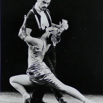 Fotografia intitolato ""Sandor & Mirriam"" da Collection Tango, Opera d'arte originale, fotografia a pellicola Montato su Ca…