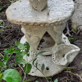Sculpture titled "nichoir oiseaux" by Christine Delafont, Original Artwork, Ceramics